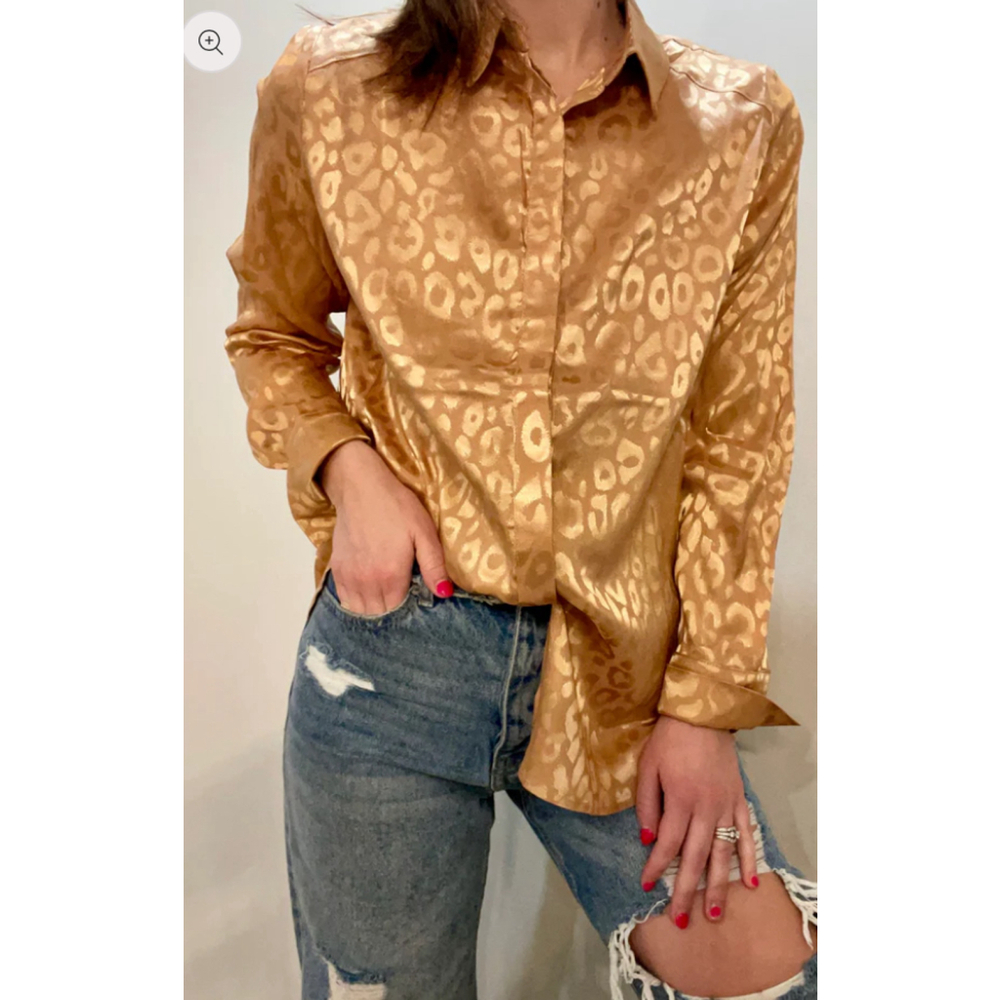 NWT Women's ACOA Gold Leopard Print Button Down Shirt S